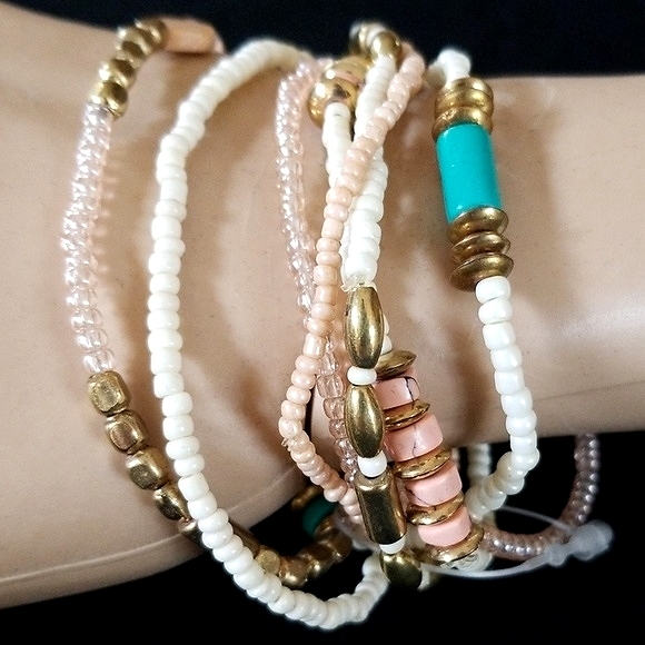 Vintage Boho Turquoise Coral Goldtone Beaded Stackable Stretch Bracelet Set - Picture 11 of 16